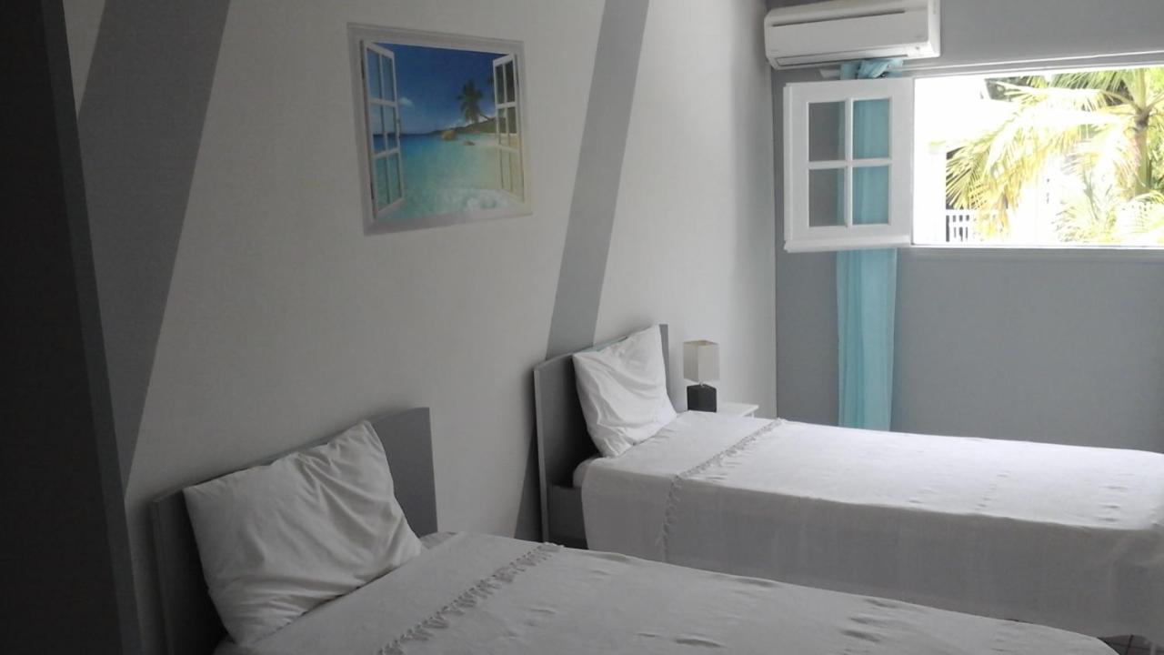 Appartement Les Pieds Dans L'Eau Le Gosier (Grande-Terre) Exterior foto