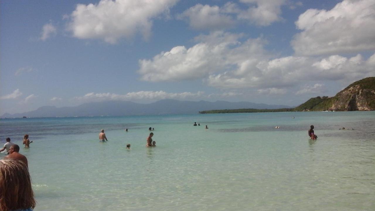 Appartement Les Pieds Dans L'Eau Le Gosier (Grande-Terre) Exterior foto